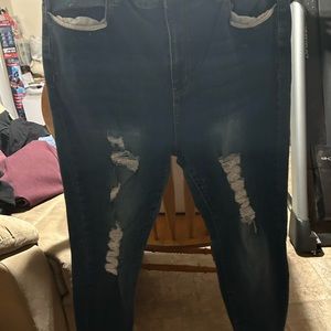 Forever 21+ size 16 plus size skinny deconstructed jeans